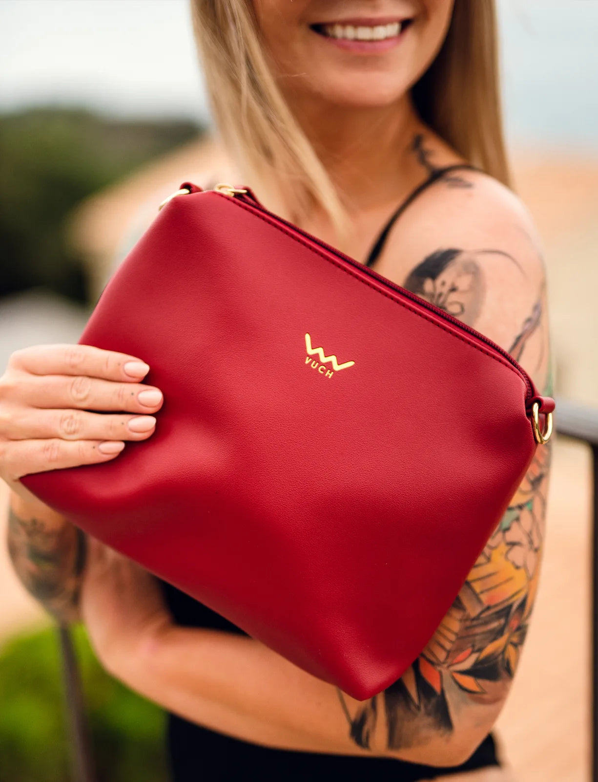 Coalie - Borsa a tracolla con dettagli dorati - Disponibile anche in altri colori