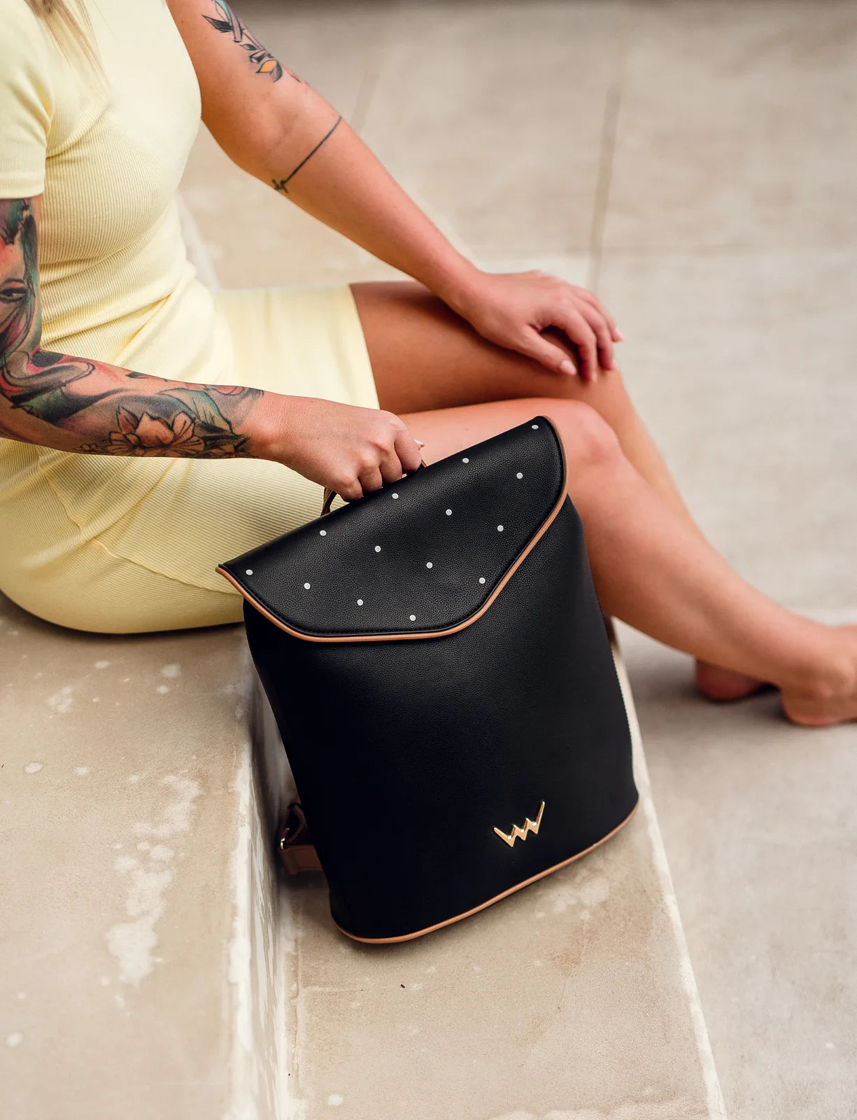 Joanna Lisbonne - zaino spazioso da città con zip